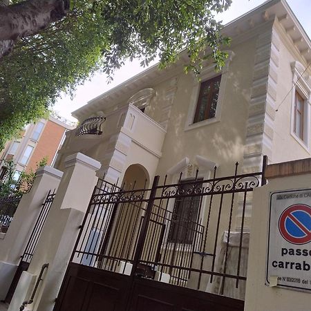 Villa Liberty Ofelia Locazioni Brevi Cagliari Exterior photo
